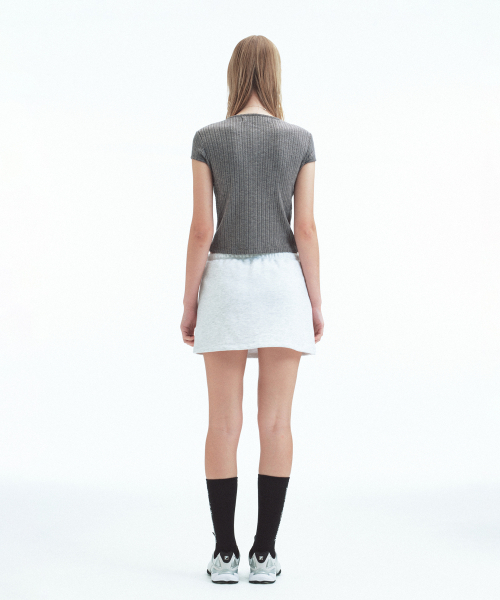 Rest&Recreation（レストアンドレクリエーション）の「BUTTON-UP CAP SLEEVE TOP - GREY（Tシャツ/カットソー・レディース・その他・ONE）」の5枚目の写真