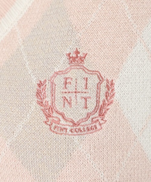 F i.n.t（フィント）の「エンブレム刺繍アーガイルニットベスト/fint フィント（ベスト・レディース・ライトピンク/ライトグレー・FREE）」の16枚目の写真