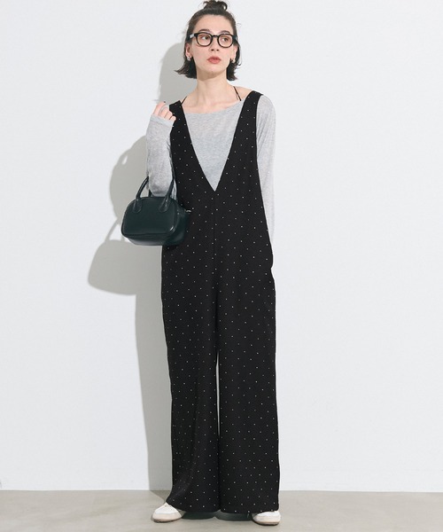 coca(coca)(コカ)の「ドットVネックオールインワン(つなぎ/オールインワン・レディース・ブラック/アイボリー・L/M)」の1枚目の写真