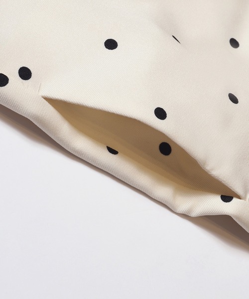 coca(coca)(コカ)の「ドットVネックオールインワン(つなぎ/オールインワン・レディース・ブラック/アイボリー・L/M)」の16枚目の写真