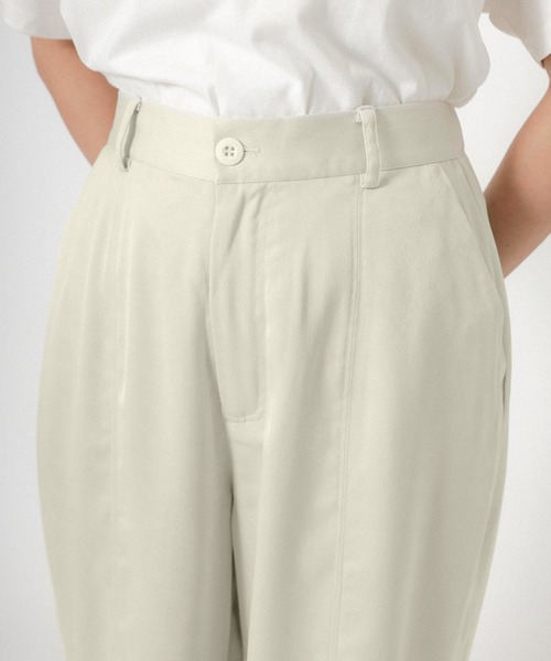 Floran（フローラン）の「ヴィンテージサテンライクパンツ（スラックス・レディース・カーキ/チャコールグレー・FREE）」の5枚目の写真