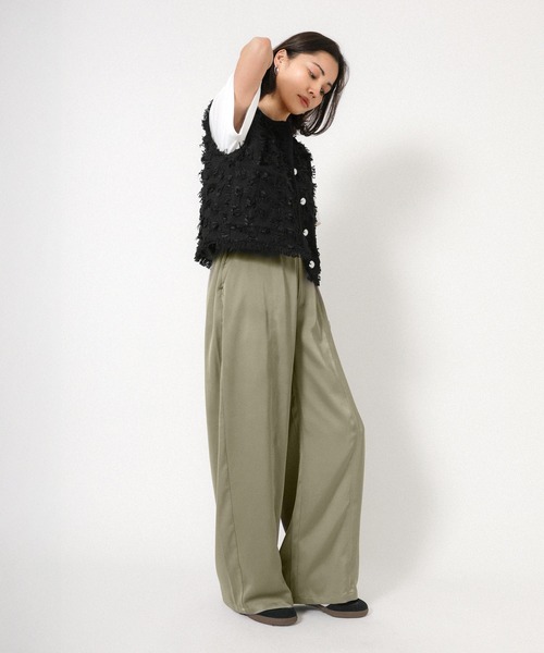 Floran（フローラン）の「ヴィンテージサテンライクパンツ（スラックス・レディース・カーキ/チャコールグレー・FREE）」の17枚目の写真