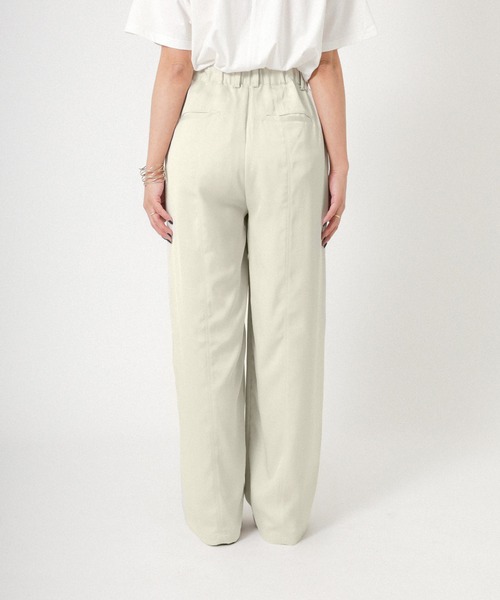 Floran（フローラン）の「ヴィンテージサテンライクパンツ（スラックス・レディース・カーキ/チャコールグレー・FREE）」の8枚目の写真