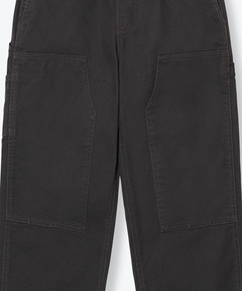 MUSINSA STANDARD KIDS（ムシンサスタンダードキッズ）の「ダブルニーバンディングカーペンターパンツ [ダークグレー]（その他パンツ・レディース・その他・100/110/120/130/140/150/160）」の6枚目の写真