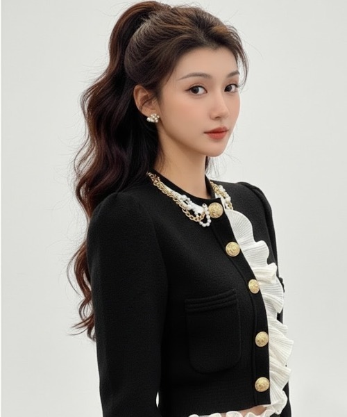 Lana821(ラナハニー)の「ネックレスデザイン ジャケットカーディガン(カーディガン/ボレロ・レディース・ブラウン/ブラック・FREE)」の2枚目の写真