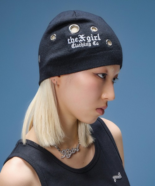 X-girl(エックスガール)の「EYELET BEANIE(ニットキャップ/ビーニー・レディース・ブラック/アッシュ・ONE SIZE)」の2枚目の写真