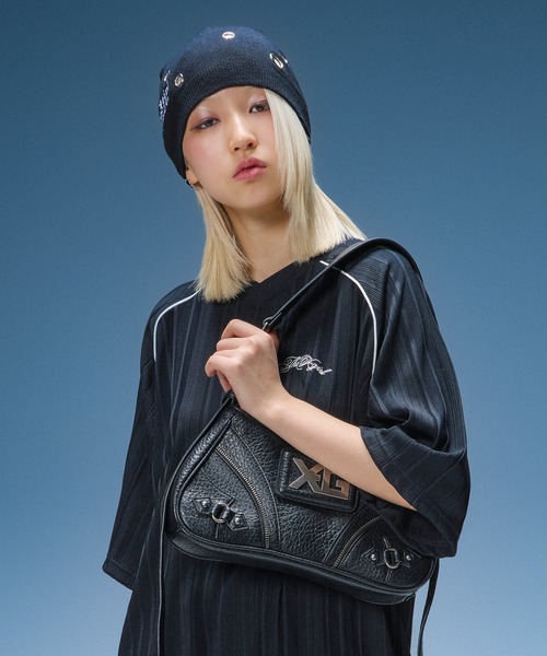 X-girl(エックスガール)の「EYELET BEANIE(ニットキャップ/ビーニー・レディース・ブラック/アッシュ・ONE SIZE)」の6枚目の写真