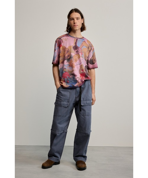 Desigual(デシグアル)の「アブストラクト ペインティング プリント Tシャツ(Tシャツ/カットソー・メンズ・レッド・XL/L/M/S)」の5枚目の写真