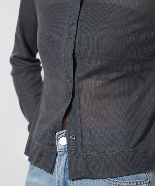 OFROOM（オフルーム）の「Sheer Rib Skin Cardigan｜シアーリブスキンカーディガン（カーディガン/ボレロ・レディース・ブラウン/チャコール/ブラック/ホワイト/イエロー・FREE）」の21枚目の写真