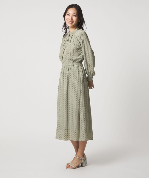 A DAY IN THE LIFE UNITED ARROWS(アデイインザライフユナイテッドアローズ)の「ギャザー ワンピース ‐ウォッシャブル‐<A DAY IN THE LIFE>(ワンピース・レディース・ライム/ロイヤルブルー/ダークグレー・FREE)」の4枚目の写真