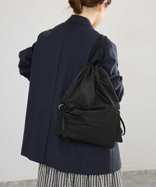 IENA（イエナ）の「NOMADIS/ノマディス LATT BAG バッグ 26SS-N222-0（バックパック/リュック・レディース・グリーン/キャメル/ブラック・FREE）」の4枚目の写真