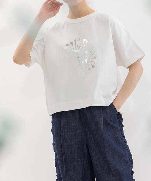nop de nod(ノップドゥノッド)の「Cloche USコットンkukkaプリントTシャツ(Tシャツ/カットソー・レディース・オフホワイト/シルバー/ブラック・3)」の7枚目の写真