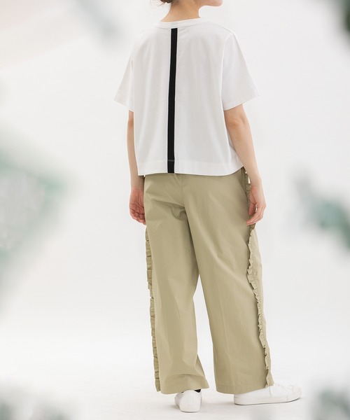 nop de nod(ノップドゥノッド)の「Cloche USコットンkukkaプリントTシャツ(Tシャツ/カットソー・レディース・オフホワイト/シルバー/ブラック・3)」の13枚目の写真