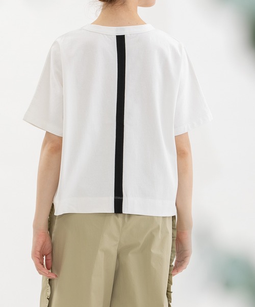 nop de nod(ノップドゥノッド)の「Cloche USコットンkukkaプリントTシャツ(Tシャツ/カットソー・レディース・オフホワイト/シルバー/ブラック・3)」の16枚目の写真