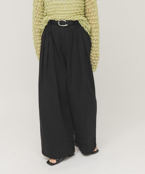 KBF（ケイビーエフ）の「タックデザインツイルパンツ（その他パンツ・レディース・ブラック/アイボリー/ブラウン・ONE）」の9枚目の写真