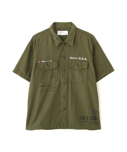 AVIREX(アヴィレックス)の「AGED-LOOK S/S UTILITY SHIRT / エイジド ルック ショートスリーブ ユーティリティ シャツ / AVIREX / アヴィレックス(シャツ/ブラウス・メンズ・オリーブ系・M/2XL/XL/L)」の1枚目の写真