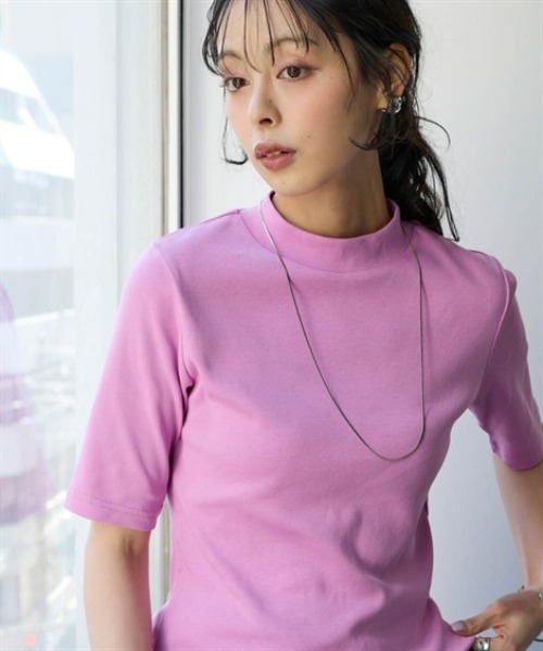 nissen(ニッセン)の「UVカット綿100%フライス素材プチハイネック5分袖Tシャツ<大きいサイズ有>(Tシャツ/カットソー・レディース・オフホワイト/グレー系/ブルー/ブラック/グリーン/ピンク・S/M/L/LL/3L)」の1枚目の写真