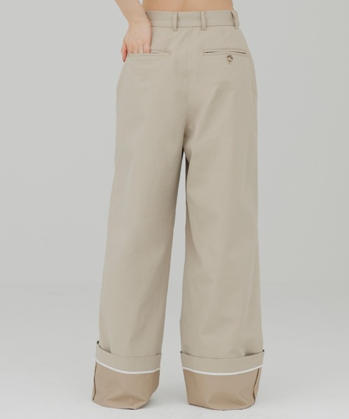 SENEE(セニー)の「waist design wide chino pants(ウエストデザインワイドチノパンツ)(チノパンツ・レディース・ベージュ/ブラック・MEDIUM/SMALL)」の13枚目の写真