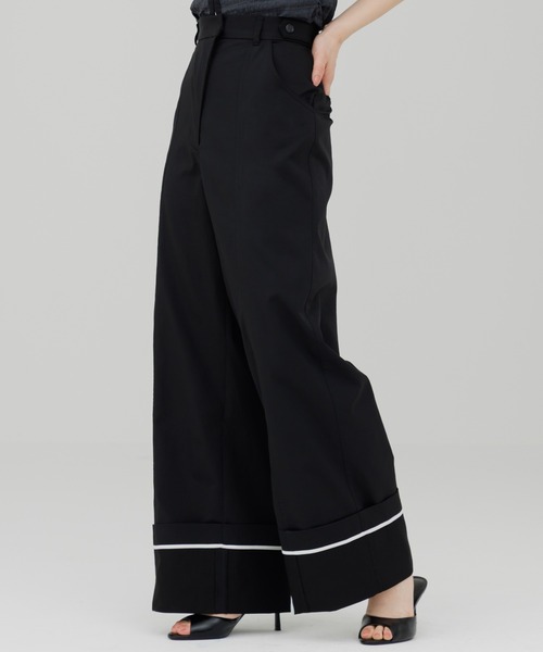 SENEE(セニー)の「waist design wide chino pants(ウエストデザインワイドチノパンツ)(チノパンツ・レディース・ベージュ/ブラック・MEDIUM/SMALL)」の4枚目の写真