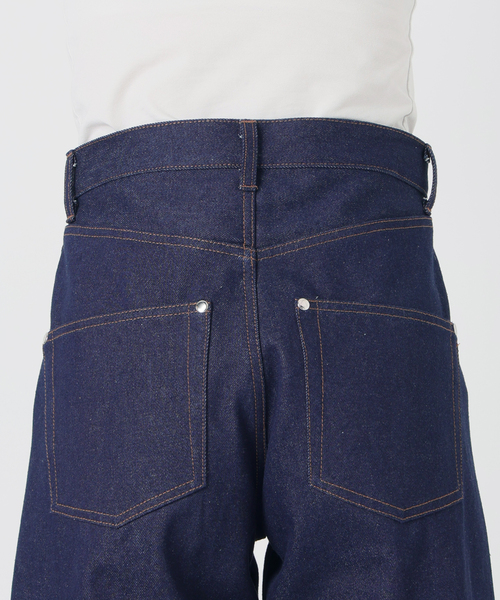 NOCTO ARCHIVE(ノクトアーカイブ)の「NOCTO ARCHIVE/ノクト アーカイブ Rigid One-tuck Wide Denim(デニムパンツ・メンズ・ブラック系その他/ネイビー・MEDIUM/LARGE)」の4枚目の写真