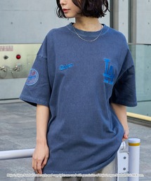 MLB（メジャーリーグベースボール）の「MLB メジャーリーグベースボール 別注 ワッペン刺繍 ヴィンテージ加工 オーバーサイズ半袖Tシャツ（Tシャツ/カットソー）」