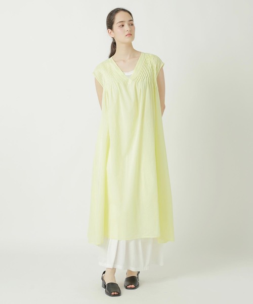ZUCCa(ズッカ)の「COTTON LAWN / S(ワンピース・レディース・ダークグレー/ホワイト/ライトグリーン・M size)」の3枚目の写真