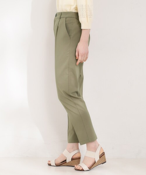 SHOO・LA・RUE(シューラルー)の「【ストレッチ/洗濯機可/S-LL】穿くだけまっすぐ美脚見え スティックパンツ(その他パンツ・レディース・カーキ/ブラック/ライトグレー・04/03/02/01)」の5枚目の写真