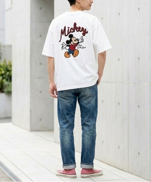 Disney(ディズニー)の「【DISNEY/ディズニー】ミッキーマウス サガラ刺繍半袖Tシャツ/ユニセックス(Tシャツ/カットソー・メンズ・スミクロ/サックスブルー/グレイッシュベージュ/オフホワイト・LARGE/MEDIUM)」の11枚目の写真