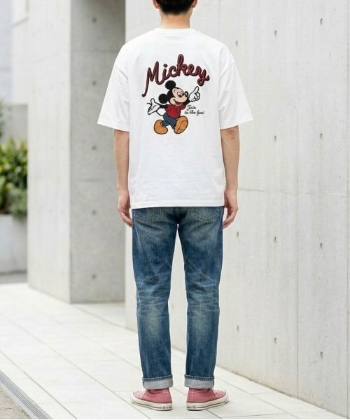 Disney(ディズニー)の「【DISNEY/ディズニー】ミッキーマウス サガラ刺繍半袖Tシャツ/ユニセックス(Tシャツ/カットソー・メンズ・スミクロ/サックスブルー/グレイッシュベージュ/オフホワイト・LARGE/MEDIUM)」の12枚目の写真