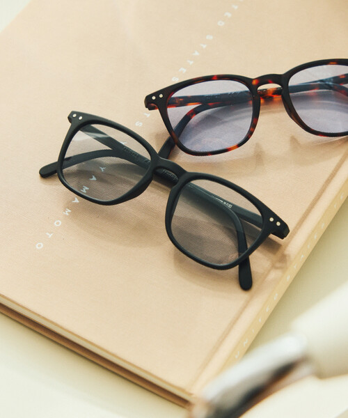 IZIPIZI(イジピジ)の「IZIPIZI/イジピジ SUN LIGHT COLOR #E ファッション用グラス(サングラス・レディース・チャコールグレー/ブラウン/ブラウン系その他/ブラック/ベージュ・ONE SIZE)」の2枚目の写真