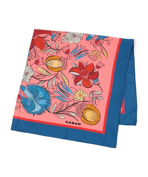 caban(キャバン)の「Botanical Garden シルクプリントスカーフ(バンダナ/スカーフ・レディース・ブラック系その他/ホワイト系その他/ピンク系その他2/ピンク系その他・FREE)」の1枚目の写真