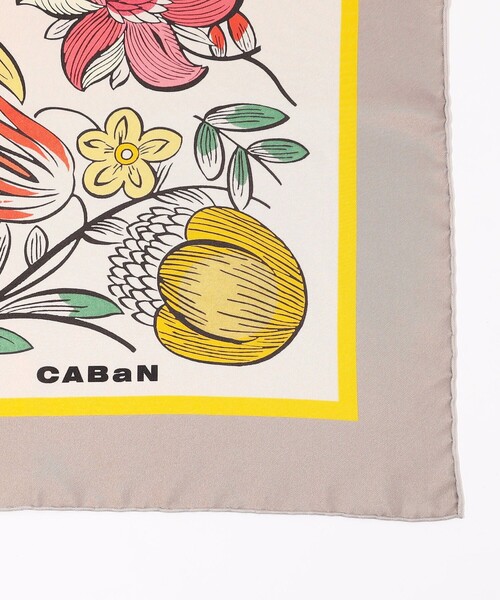 caban(キャバン)の「Botanical Garden シルクプリントスカーフ(バンダナ/スカーフ・レディース・ブラック系その他/ホワイト系その他/ピンク系その他2/ピンク系その他・FREE)」の7枚目の写真