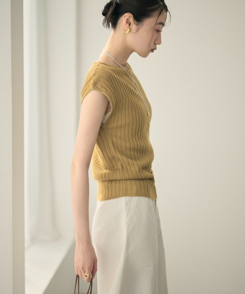 LAULEN(ローレン)の「sheer rib french sleeve knit /シアーリブフレンチスリーブニット(ニット/セーター・レディース・グレー/ホワイト/マスタード/イエロー・FREE)」の10枚目の写真