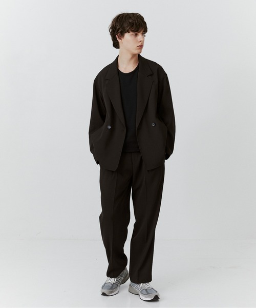 PUBLIC TOKYO(パブリックトウキョウ)の「【セットアップ販売】AQUA WOOLカルゼダブルセットアップ オールシーズン対応/ウール/防シワ/春服/オケージョン/オフィスカジュアル/通勤/ビジネス(テーラードジャケット・メンズ・ベージュ/チャコール/ダークネイビー/ダークブラウン・1/2)」の20枚目の写真