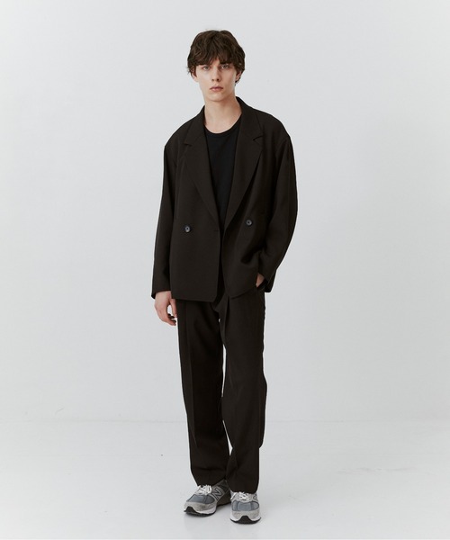PUBLIC TOKYO(パブリックトウキョウ)の「【セットアップ販売】AQUA WOOLカルゼダブルセットアップ オールシーズン対応/ウール/防シワ/春服/オケージョン/オフィスカジュアル/通勤/ビジネス(テーラードジャケット・メンズ・ベージュ/チャコール/ダークネイビー/ダークブラウン・1/2)」の19枚目の写真