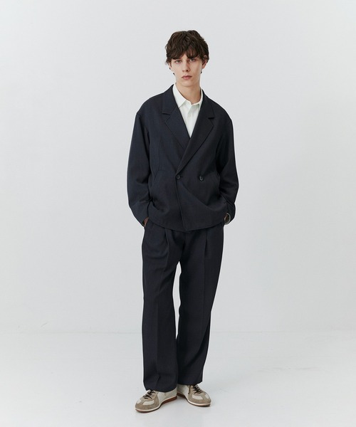 PUBLIC TOKYO(パブリックトウキョウ)の「【セットアップ販売】AQUA WOOLカルゼダブルセットアップ オールシーズン対応/ウール/防シワ/春服/オケージョン/オフィスカジュアル/通勤/ビジネス(テーラードジャケット・メンズ・ベージュ/チャコール/ダークネイビー/ダークブラウン・1/2)」の8枚目の写真