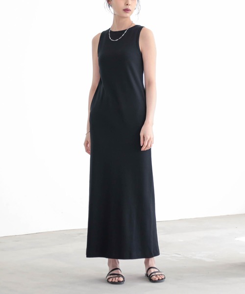 for/c(フォーシー)の「カップ付きアメスリワンピース【サスティナブル】(ワンピース・レディース・ブラック/チャコール・M/L)」の1枚目の写真