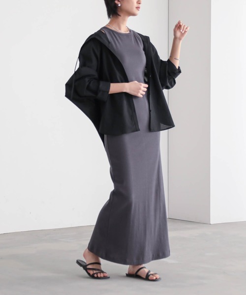for/c(フォーシー)の「カップ付きアメスリワンピース【サスティナブル】(ワンピース・レディース・ブラック/チャコール・M/L)」の3枚目の写真
