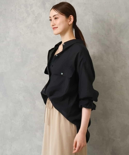 MICHEL KLEIN(ミッシェル・クラン)の「シアーツイルオーバーシャツ(シャツ/ブラウス・レディース・ブラック/ライトベージュ・40/38)」の10枚目の写真