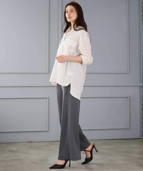 MICHEL KLEIN(ミッシェル・クラン)の「シアーツイルオーバーシャツ(シャツ/ブラウス・レディース・ブラック/ライトベージュ・40/38)」の13枚目の写真