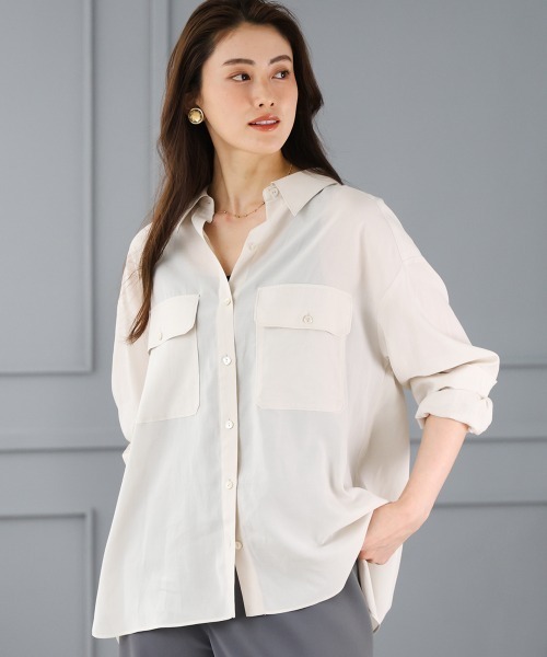 MICHEL KLEIN(ミッシェル・クラン)の「シアーツイルオーバーシャツ(シャツ/ブラウス・レディース・ブラック/ライトベージュ・40/38)」の1枚目の写真