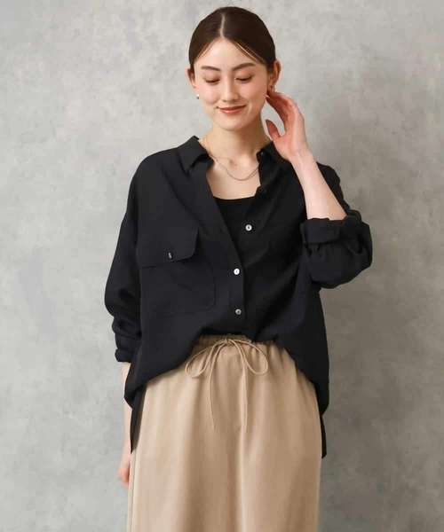 MICHEL KLEIN(ミッシェル・クラン)の「シアーツイルオーバーシャツ(シャツ/ブラウス・レディース・ブラック/ライトベージュ・40/38)」の11枚目の写真