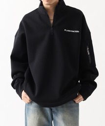 FLASH PACKER（フラッシュパッカー）の「エアテンション®ダンボールニット ハーフジップ（スウェット）」
