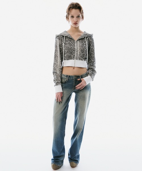 BLONDEY(ブロンディ)の「CROPPED ZIP HOODIE(パーカー・レディース・パイソン/カモフラージュ・FREE)」の12枚目の写真