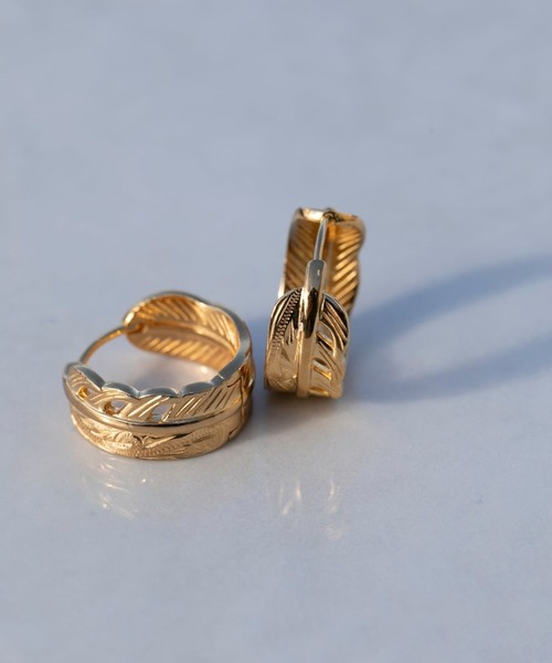 IRIEBEACH(アイリービーチ)の「feather hoop pierce/【ハワイアンジュエリー】【サージカルステンレス】【金属アレルギー対応】【IRIEBEACH / アイリービーチ】つけっぱなしOK(ピアス(片耳用)・レディース・ゴールド/ピンク/シルバー・FREE)」の5枚目の写真