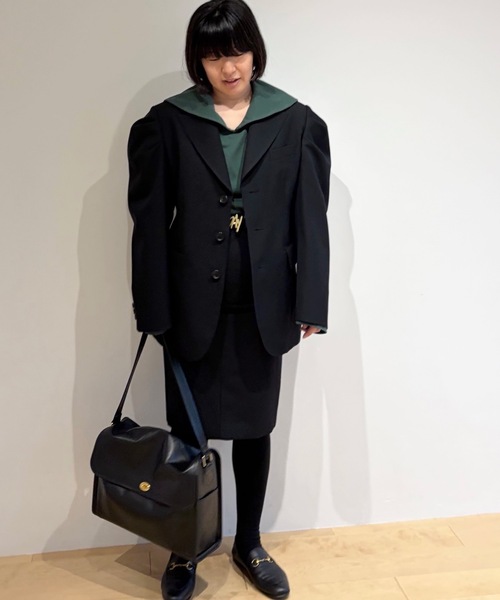 HOLIDAY(ホリデイ)の「WOOL TWILL SHAPED PUFF JACKET ウールツイルシェイプドパフジャケット(テーラードジャケット・レディース・ブラック/カーキ・ONE SIZE)」の12枚目の写真