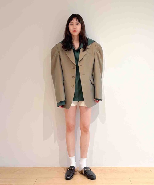 HOLIDAY(ホリデイ)の「WOOL TWILL SHAPED PUFF JACKET ウールツイルシェイプドパフジャケット(テーラードジャケット・レディース・ブラック/カーキ・ONE SIZE)」の20枚目の写真