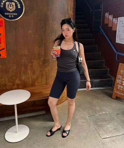 CHAAKAN（チャカン靴）の「キノアイレットミュールスリッパ MLLTR1i120（サンダル・レディース・ホワイト/ブラック/シルバー・23.5cm/24cm/24.5cm/25cm/22.5cm/23cm）」の9枚目の写真