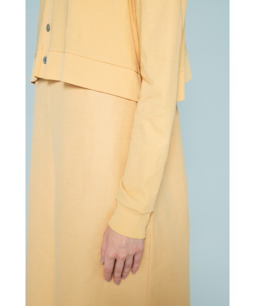 ENFOLD(エンフォルド)の「CUT-AND-SEW CARDIGAN(カーディガン/ボレロ・レディース・ブラック/ライトベージュ・38)」の9枚目の写真