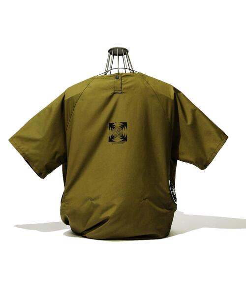 THE GOODLAND MARKET（ザグッドランドマーケット）の「KEIMEN×RICO Air Fan　Air fan T-shirts（Tシャツ/カットソー・メンズ・カーキ/ライトベージュ・LARGE/X-LARGE）」の21枚目の写真